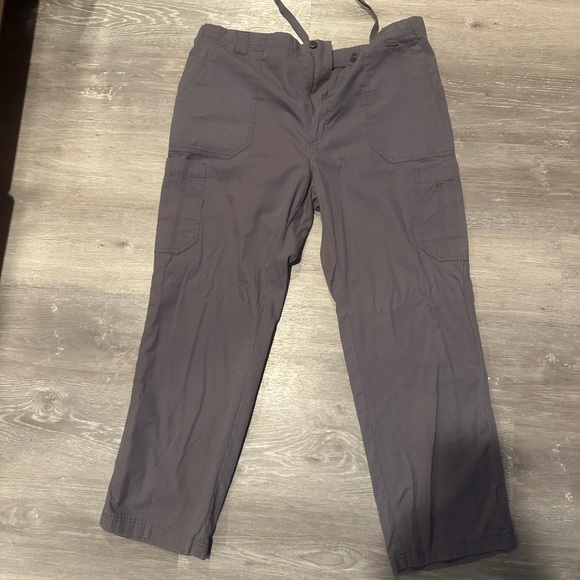 Men’s Scrubs Carhart brand Size XL - Picture 3 of 4